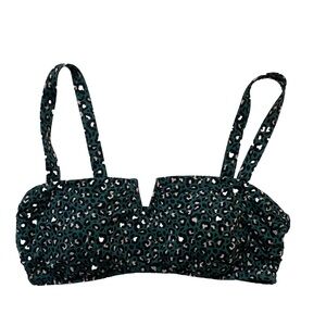 Time and Tru Sports Bra Green Cheetah Print! (large)